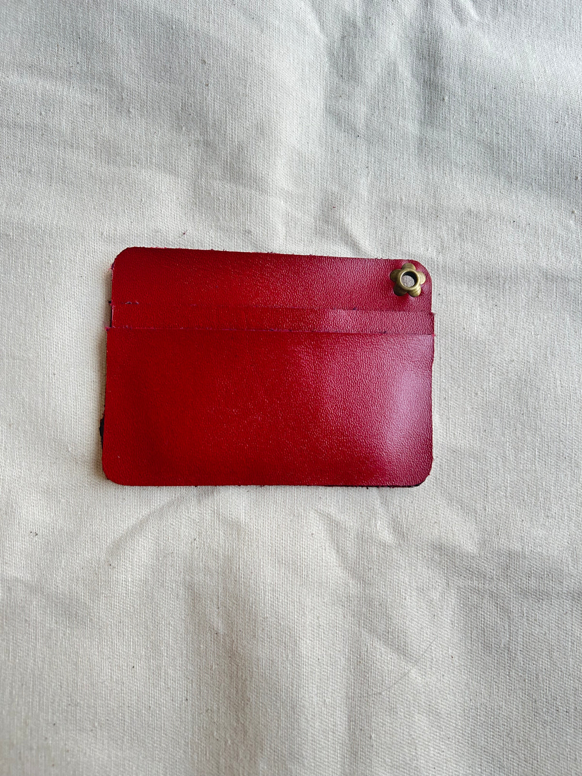 Customizable Five-Pocket Card Holder