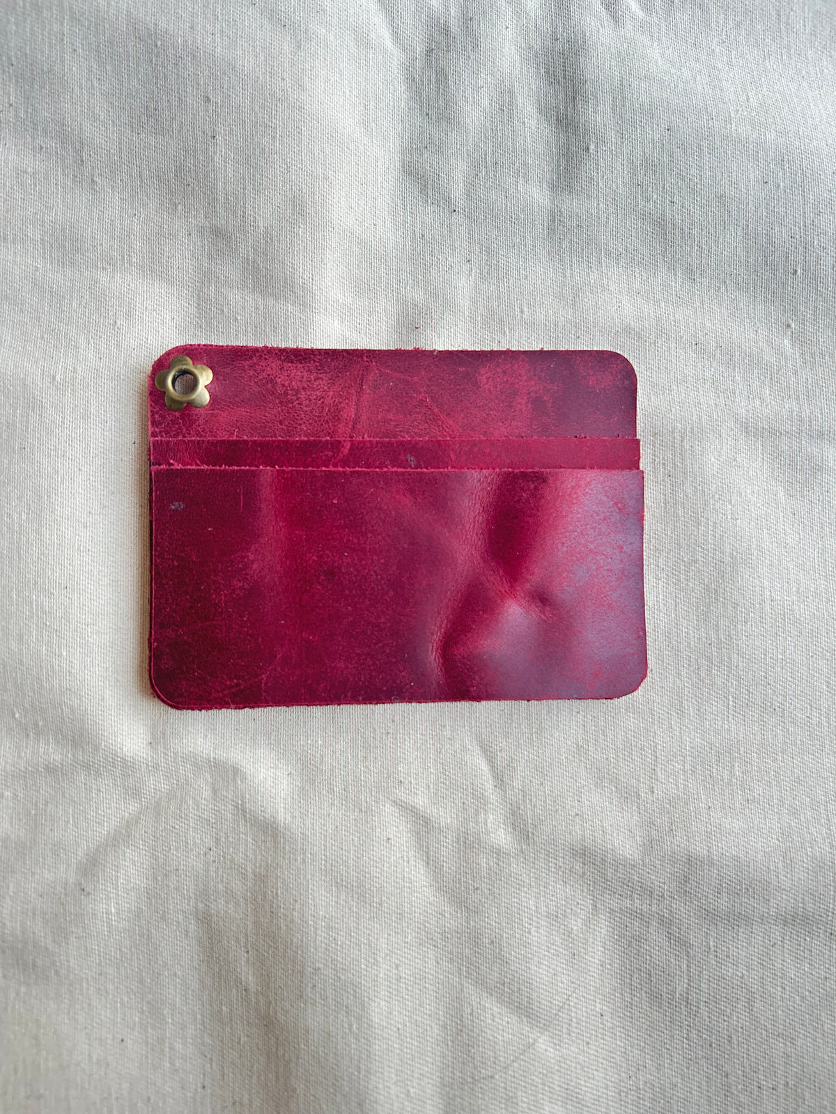Customizable Five-Pocket Card Holder