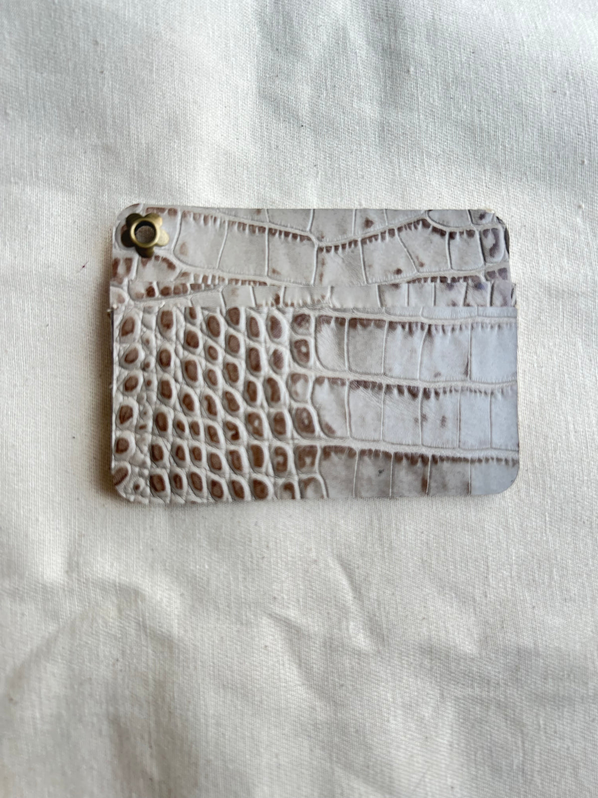 Customizable Five-Pocket Card Holder
